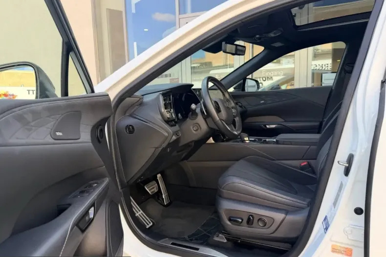 Lexus RX 500 din 2024 cu 32.898 km - oferta LEX201086 - foto 4