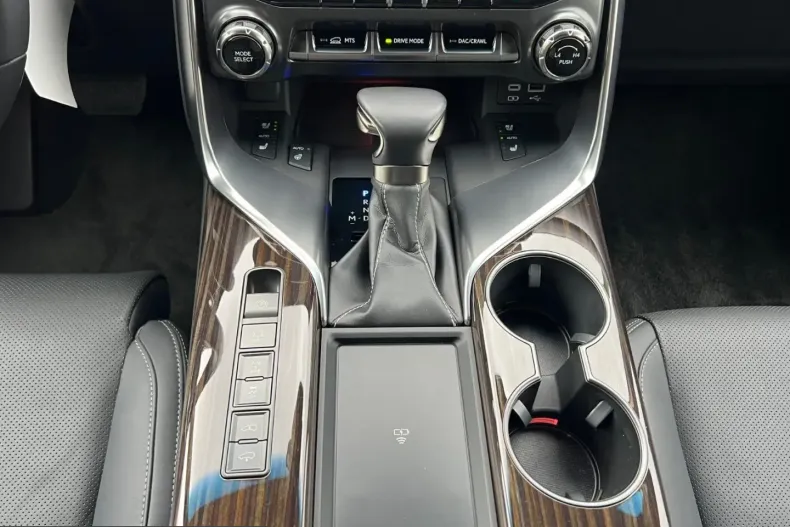 Lexus LX 500 din 2025 cu 100 km - oferta LEX201088 - foto 25