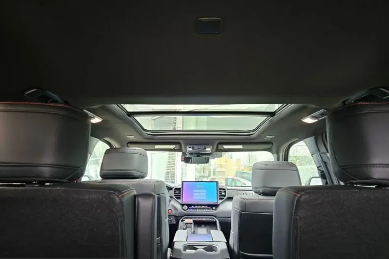 Toyota Sequoia din 2025 cu 75 km - oferta TOY201089 - foto 5