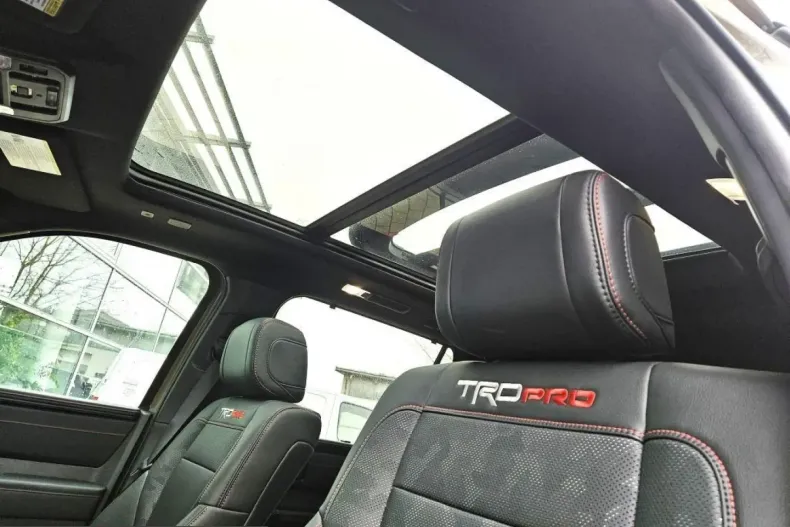 Toyota Sequoia din 2025 cu 75 km - oferta TOY201089 - foto 11