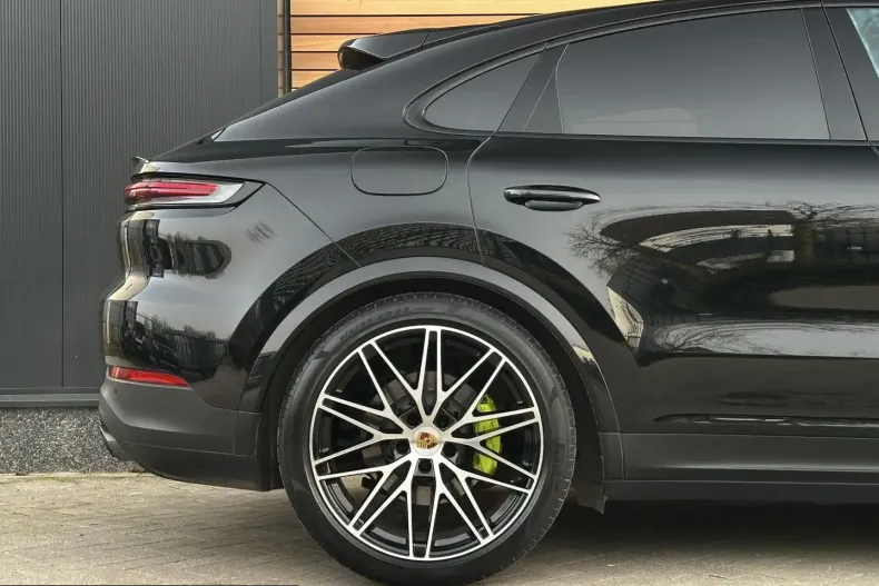 Porsche Cayenne din 2024 cu 49.348 km - oferta POR201090 - foto 21