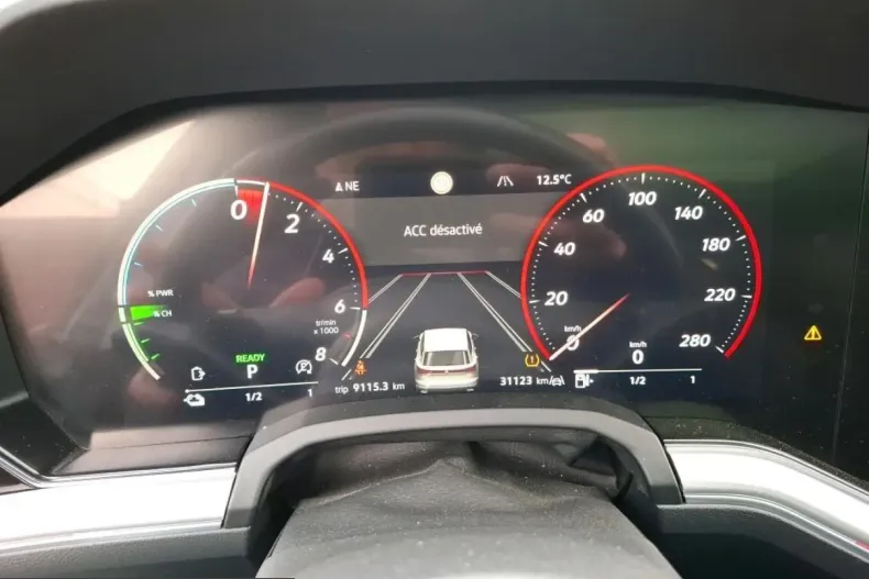 Volkswagen Touareg din 2023 cu 31.123 km - oferta VOL201095 - foto 7