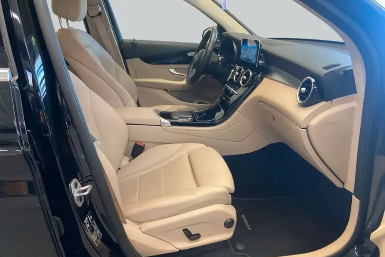 Mercedes-Benz GLC 220 (Clasa GLC) din 2021 cu 61.669 km - oferta MER201096 - foto 11