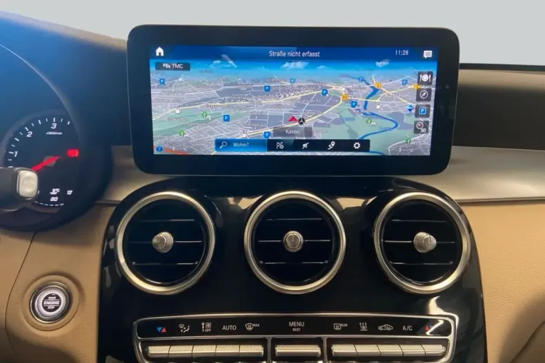 Mercedes-Benz GLC 220 (Clasa GLC) din 2021 cu 61.669 km - oferta MER201096 - foto 17