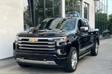 Chevrolet Silverado din 2024 - oferta CHE201097