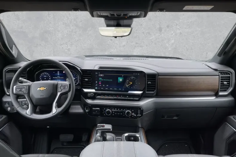 Chevrolet Silverado din 2025 cu 2.490 km - oferta CHE201098 - foto 9