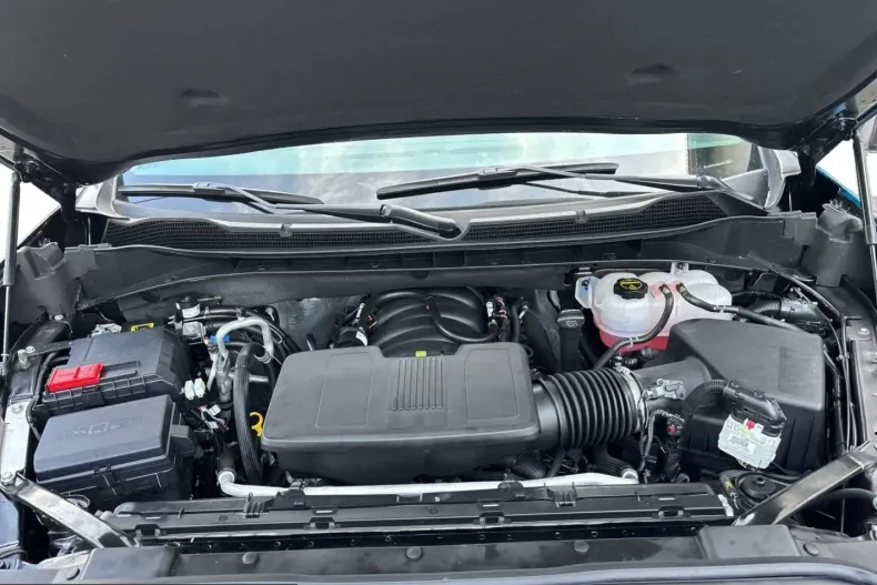 Chevrolet Silverado din 2025 cu 1.100 km - oferta CHE201101 - foto 11