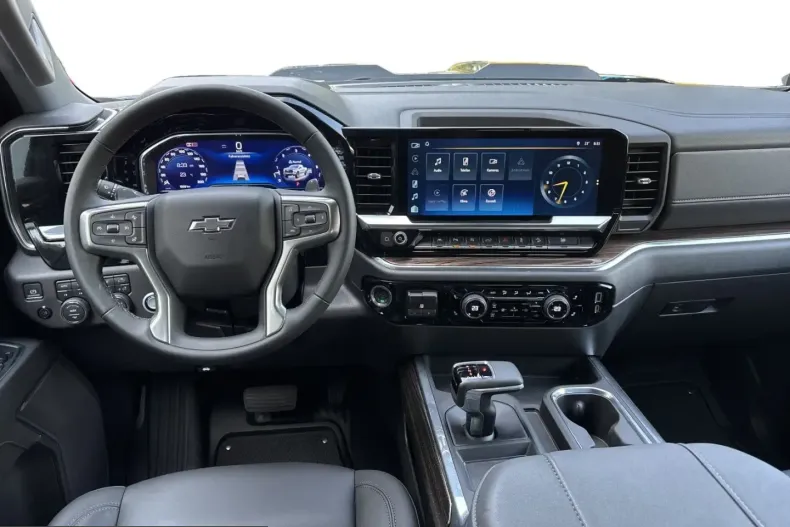 Chevrolet Silverado din 2025 cu 1.100 km - oferta CHE201101 - foto 15