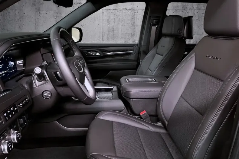 GMC Yukon din 2025 cu 6.180 km - oferta GMC201103 - foto 6