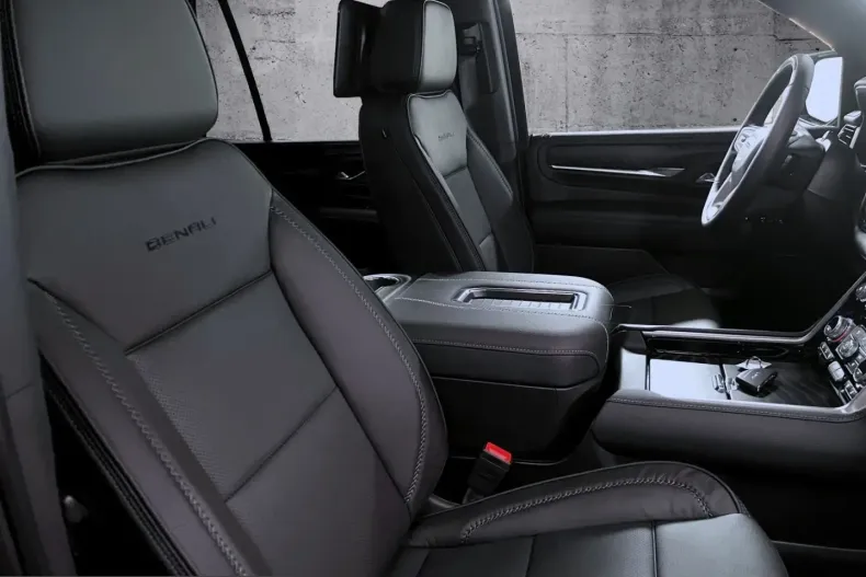 GMC Yukon din 2025 cu 6.180 km - oferta GMC201103 - foto 15