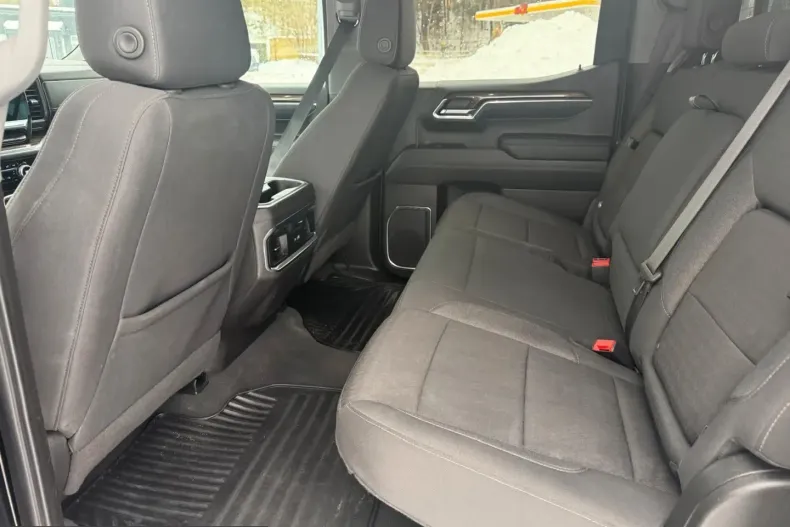 GMC Sierra din 2024 cu 30.364 km - oferta GMC201104 - foto 11