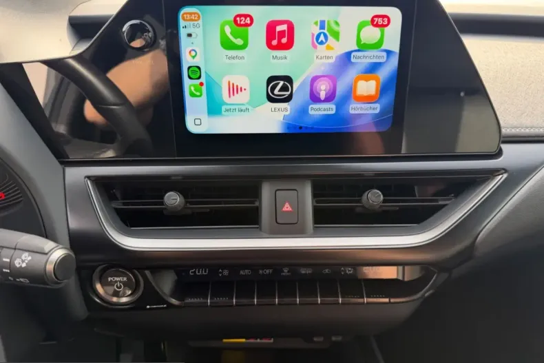 Lexus UX din 2024 cu 73.124 km - oferta LEX201105 - foto 27