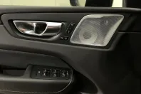 Volvo XC60 din 2021 cu 102.890 km - oferta VOL201106 - foto 26