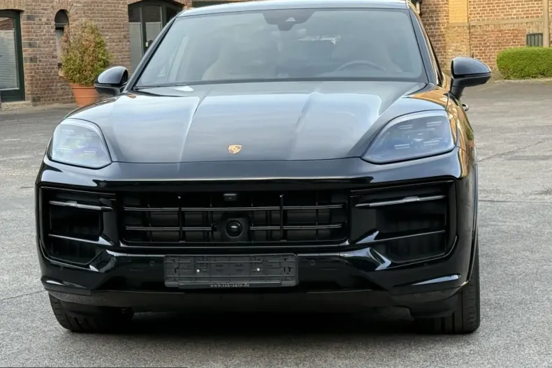 Porsche Cayenne din 2025 cu 15.300 km - oferta POR201108 - foto 10