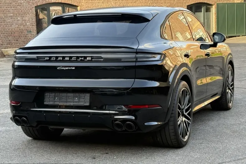 Porsche Cayenne din 2025 cu 15.300 km - oferta POR201108 - foto 19