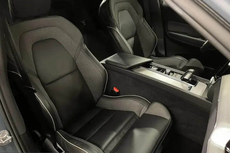 Volvo XC60 din 2022 cu 44.621 km - oferta VOL201110 - foto 10