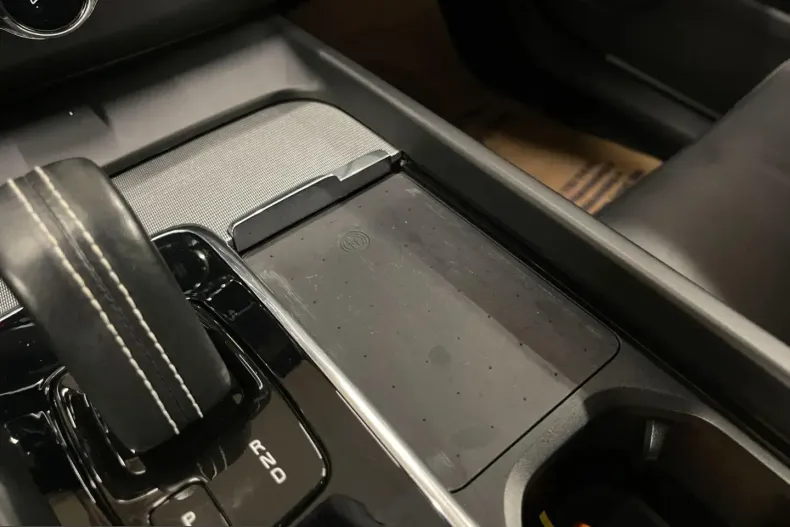 Volvo XC60 din 2022 cu 44.621 km - oferta VOL201110 - foto 28