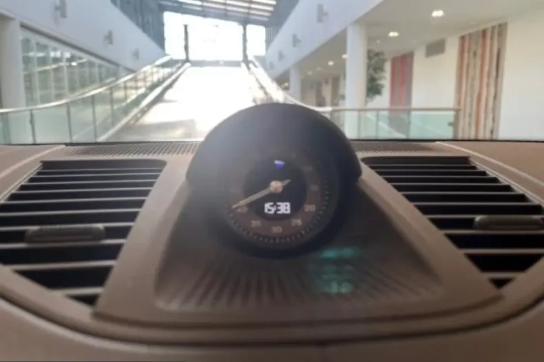 Porsche Panamera din 2024 cu 14.914 km - oferta POR201111 - foto 16