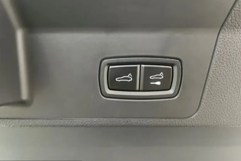 Porsche Panamera din 2024 cu 14.914 km - oferta POR201111 - foto 20