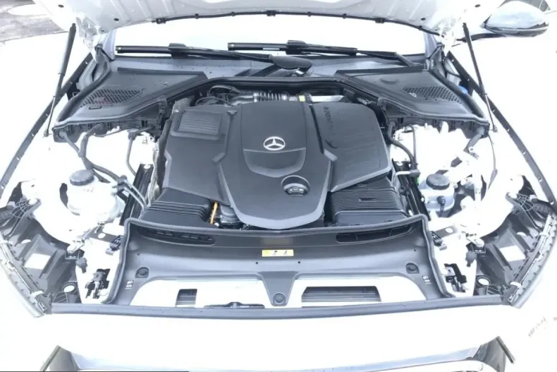 Mercedes-Benz E 450 (Clasa E) din 2024 cu 20.214 km - oferta MER201114 - foto 16