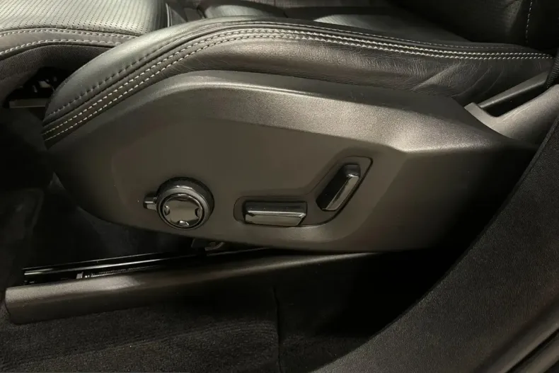 Volvo XC90 din 2021 cu 124.214 km - oferta VOL201117 - foto 27