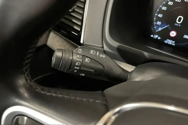 Volvo XC90 din 2021 cu 124.214 km - oferta VOL201117 - foto 33