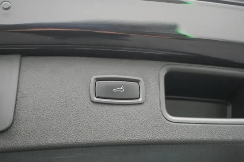 Porsche Macan din 2023 cu 68.556 km - oferta POR201119 - foto 22