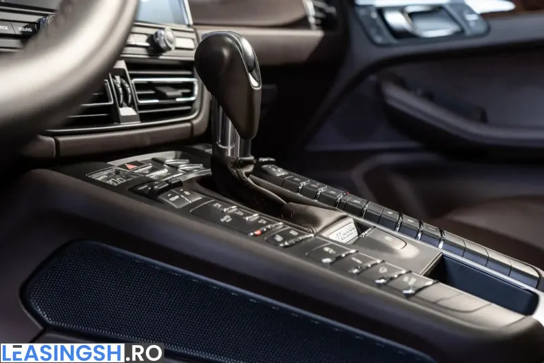 Porsche Macan din 2021 cu 55.342 km - oferta POR201120 - foto 24