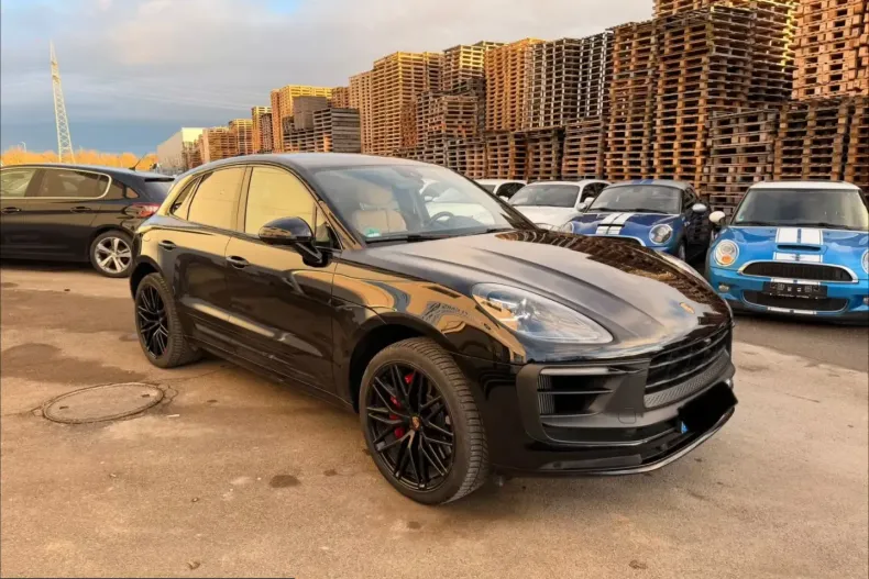 Porsche Macan din 2022 cu 58.500 km - oferta POR201121 - foto 1