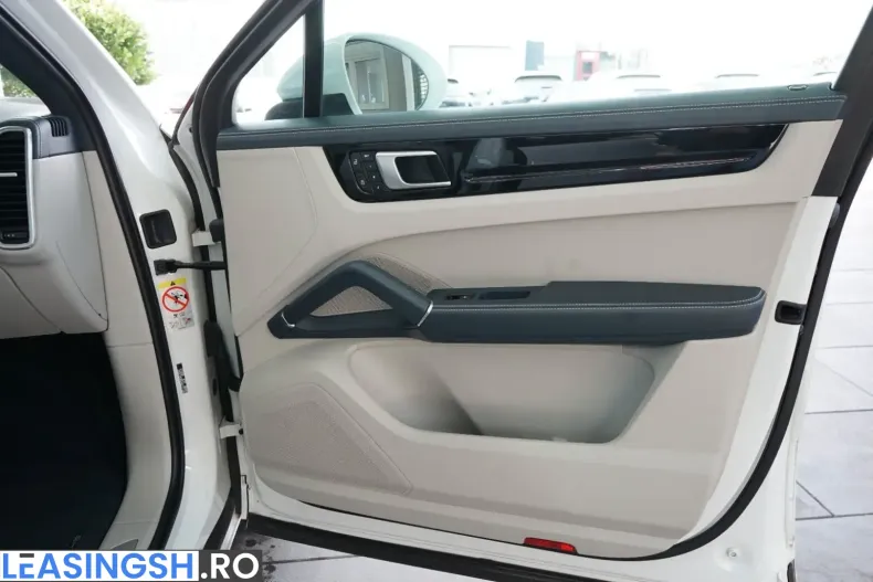 Porsche Cayenne din 2021 cu 96.500 km - oferta POR201124 - foto 12