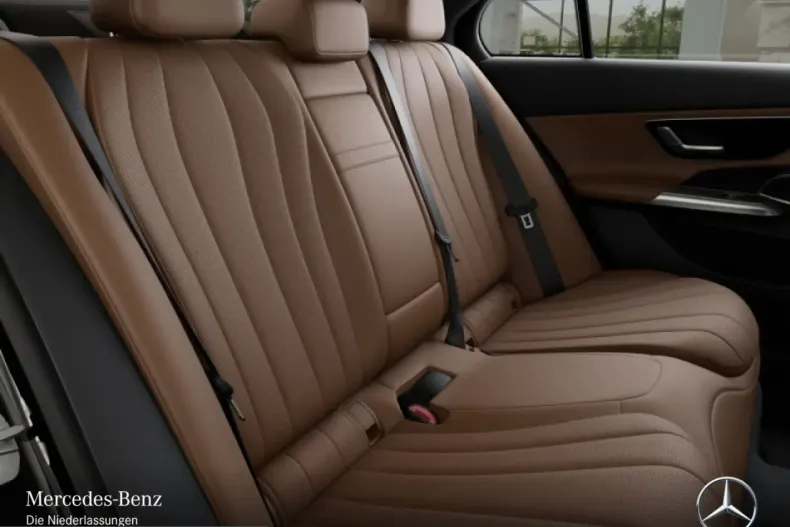 Mercedes-Benz E 450 (Clasa E) din 2024 cu 18.908 km - oferta MER201126 - foto 12