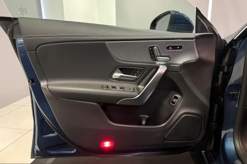 Mercedes-Benz CLA 220 (Clasa CLA) din 2021 cu 85.890 km - oferta MER201132 - foto 14