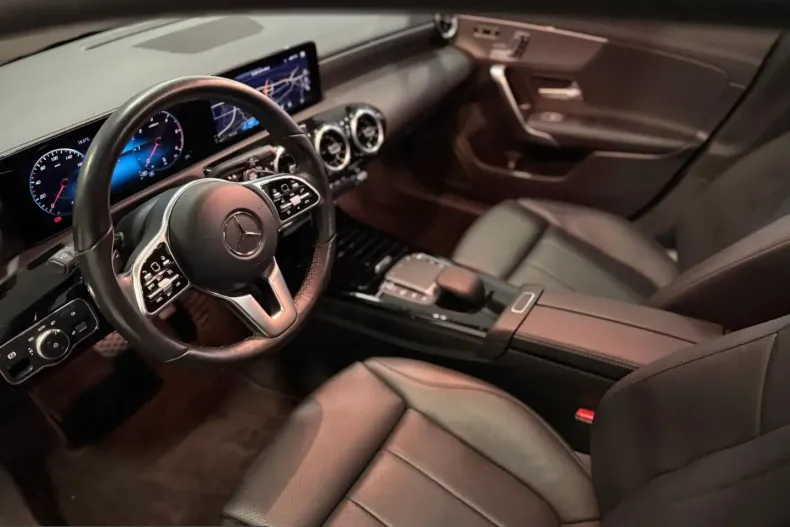 Mercedes-Benz CLA 220 (Clasa CLA) din 2021 cu 85.890 km - oferta MER201132 - foto 16