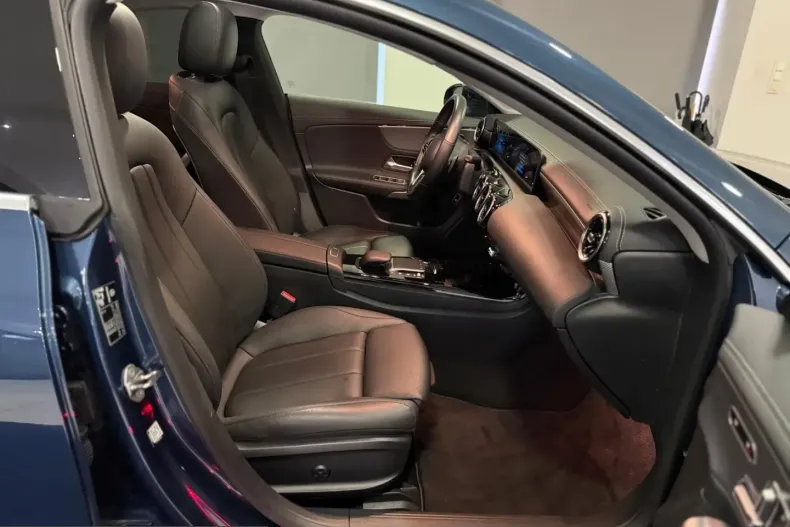 Mercedes-Benz CLA 220 (Clasa CLA) din 2021 cu 85.890 km - oferta MER201132 - foto 25