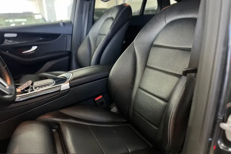 Mercedes-Benz GLC 200 (Clasa GLC) din 2021 cu 126.000 km - oferta MER201136 - foto 10