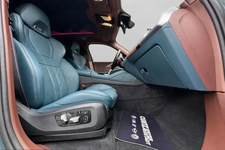 BMW XM (Seria X) din 2024 cu 37.299 km - oferta BMW201143 - foto 30