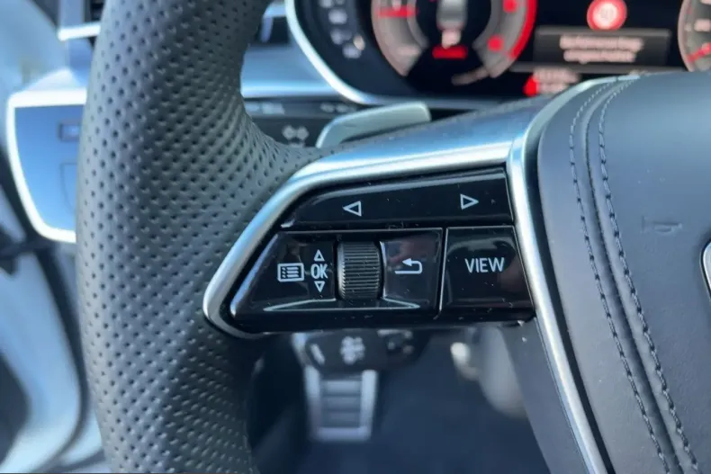 Audi A8 din 2023 cu 25.336 km - oferta AUD201145 - foto 11