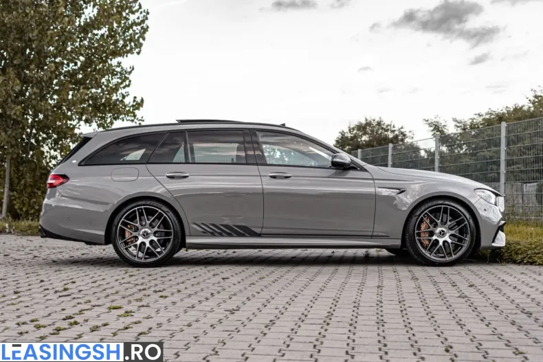 Mercedes-Benz E 63 AMG (Clasa E) din 2023 cu 18.500 km - oferta MER201147 - foto 4
