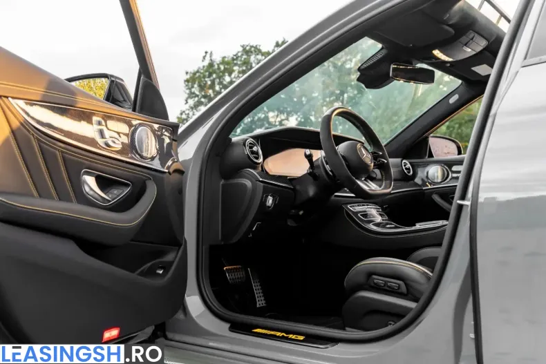 Mercedes-Benz E 63 AMG (Clasa E) din 2023 cu 18.500 km - oferta MER201147 - foto 18
