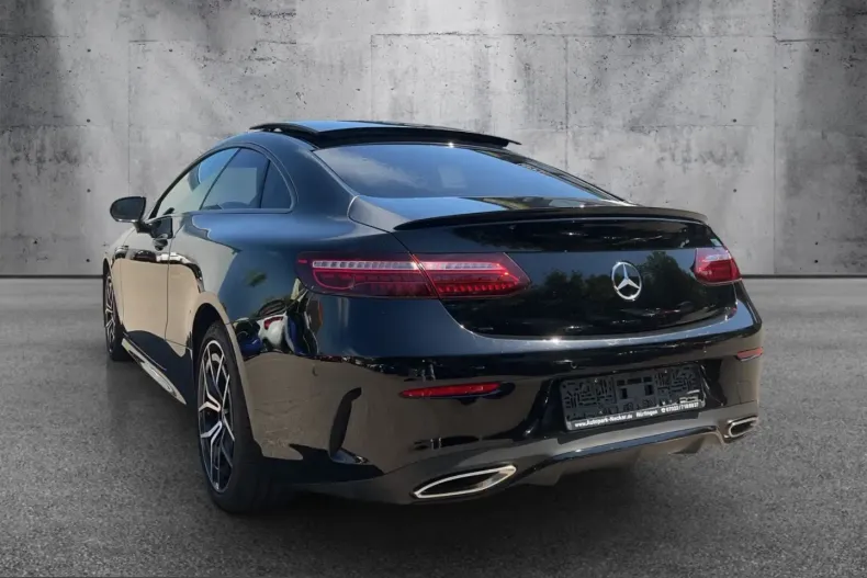 Mercedes-Benz E 450 (Clasa E) din 2023 cu 28.290 km - oferta MER201149 - foto 3