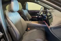 Mercedes-Benz E 220 (Clasa E) din 2023 cu 20.680 km - oferta MER201150 - foto 9