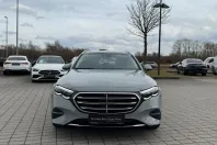 Mercedes-Benz E 220 (Clasa E) din 2023 cu 8.191 km - oferta MER201151 - foto 1