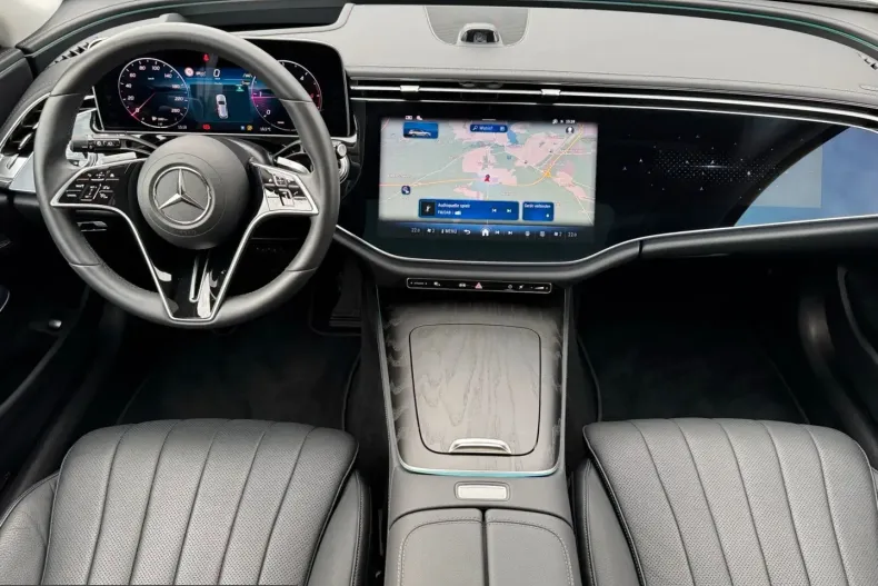 Mercedes-Benz E 220 (Clasa E) din 2023 cu 8.191 km - oferta MER201151 - foto 15