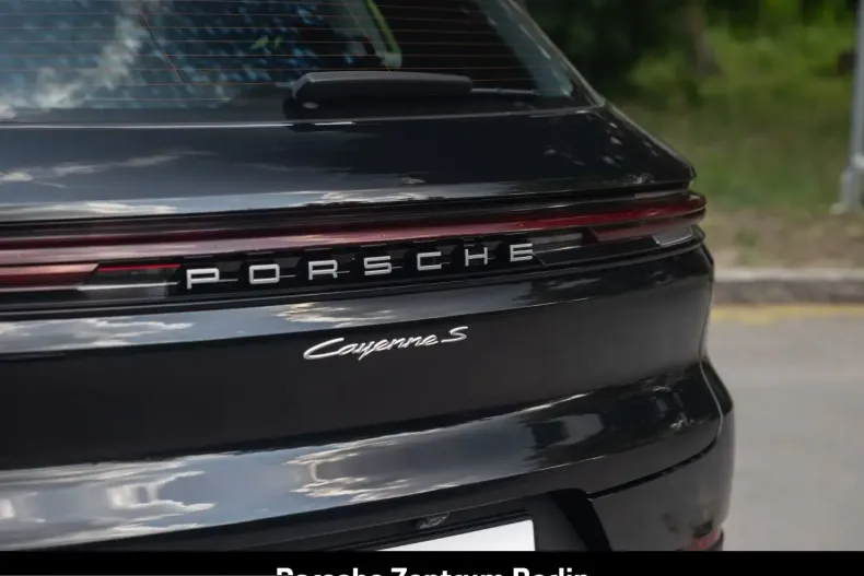 Porsche Cayenne din 2024 cu 17.606 km - oferta POR201153 - foto 9