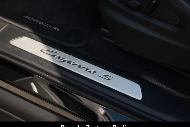 Porsche Cayenne din 2024 cu 17.606 km - oferta POR201153 - foto 19