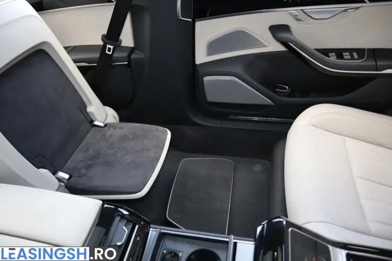 Audi A8 din 2024 cu 18.000 km - oferta AUD201154 - foto 36