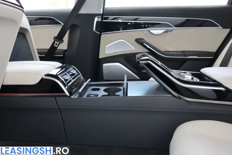 Audi A8 din 2024 cu 18.000 km - oferta AUD201154 - foto 37