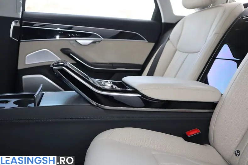 Audi A8 din 2024 cu 18.000 km - oferta AUD201154 - foto 38