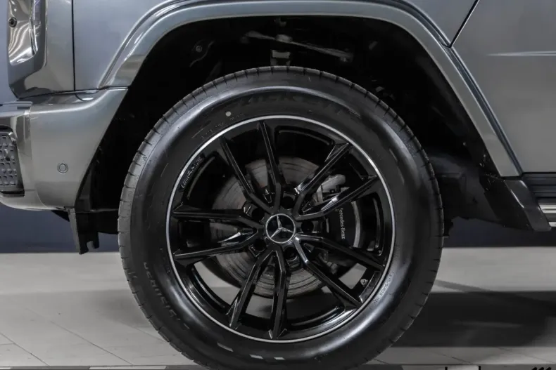 Mercedes-Benz G 450 (Clasa G) din 2024 cu 7.036 km - oferta MER201158 - foto 7