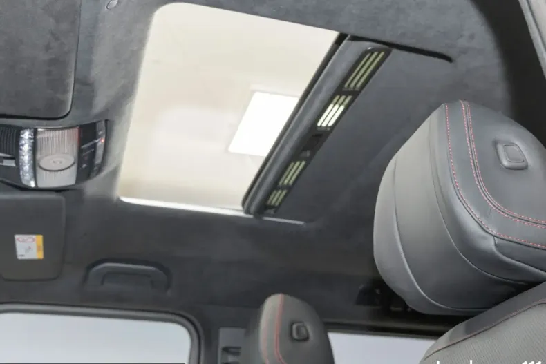 Mercedes-Benz G 450 (Clasa G) din 2024 cu 7.036 km - oferta MER201158 - foto 12